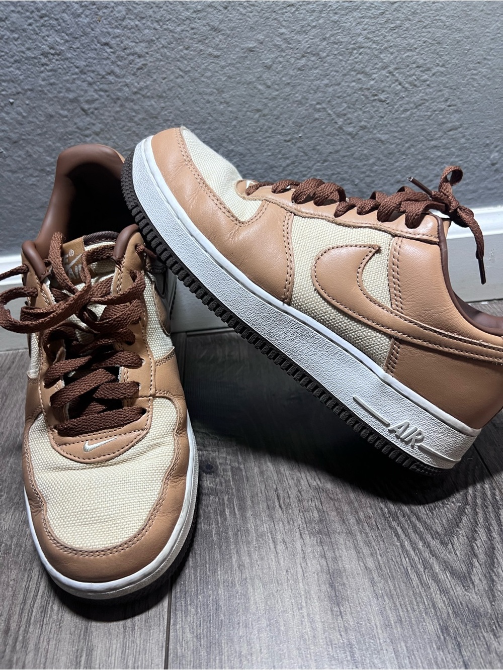 Nike Air Force 1 Low Acorn 8